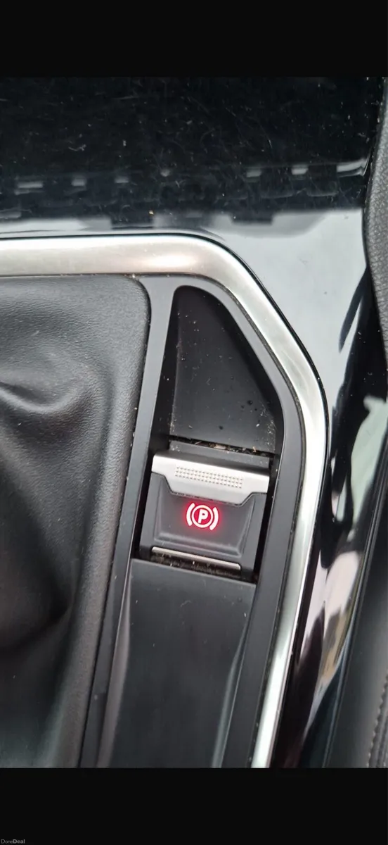 Car - Image 1