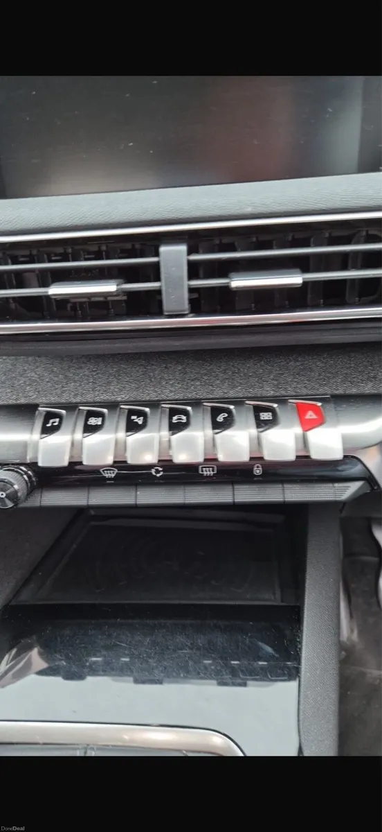 Car - Image 4