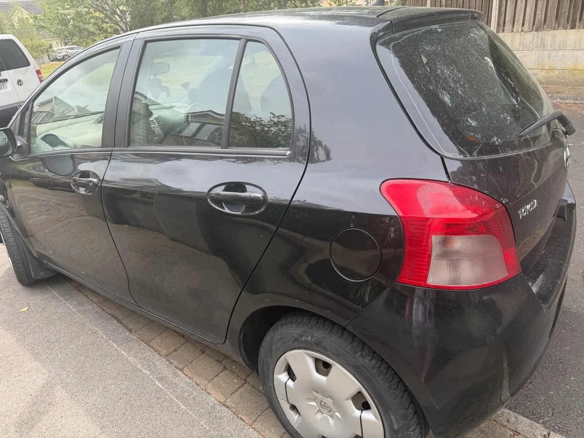 Yaris 1 litre low milage 176 km nct 09/26 - Image 2
