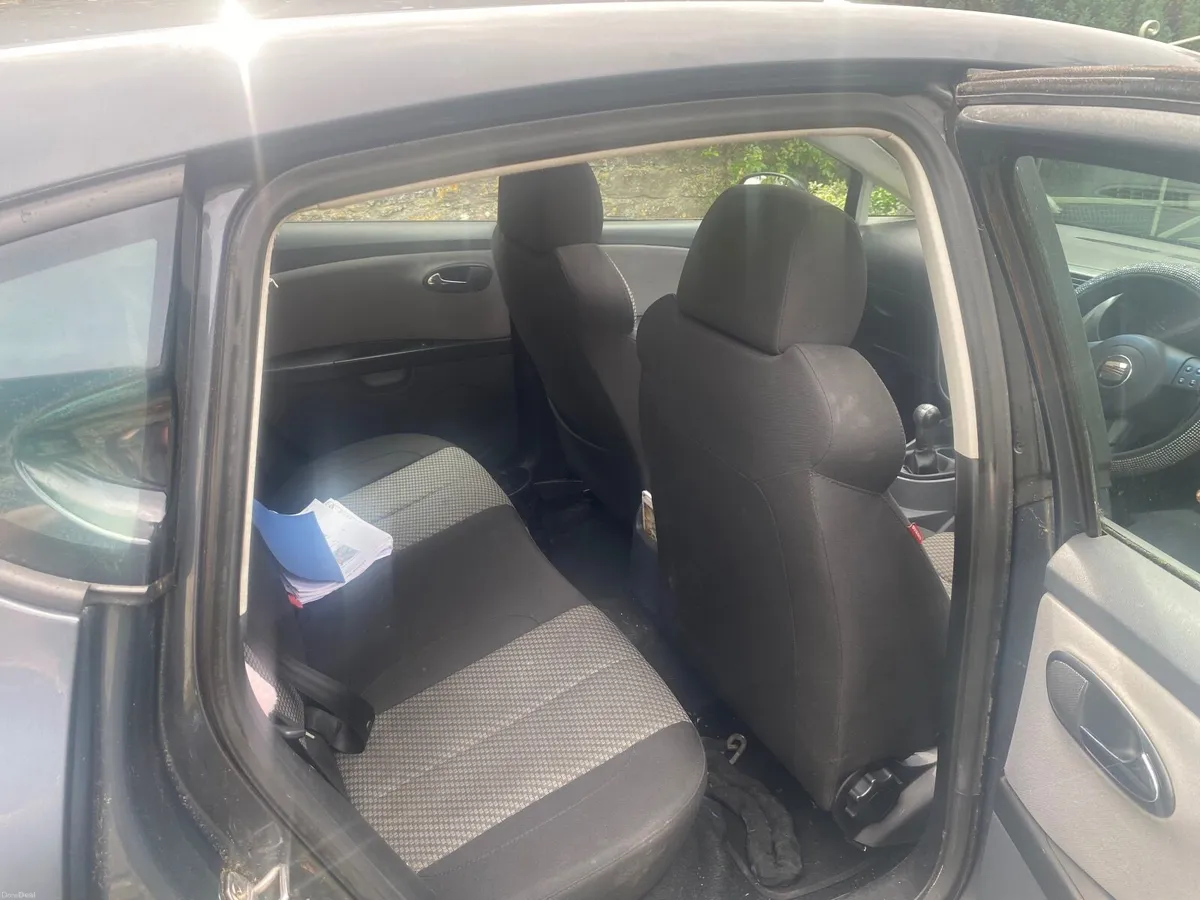 SEAT Leon 2008 - Image 1