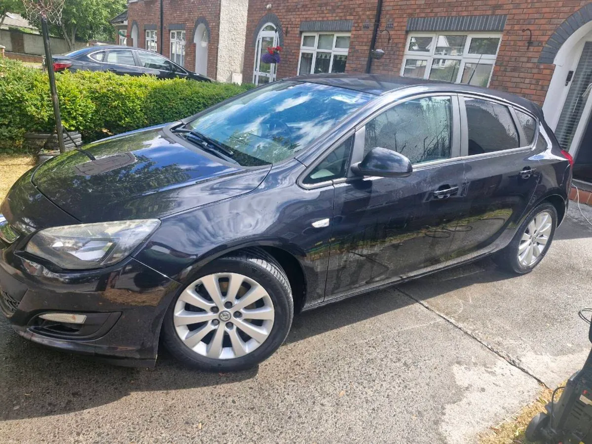 Vauxhall astra 1.7 diesel new NCT - Image 1