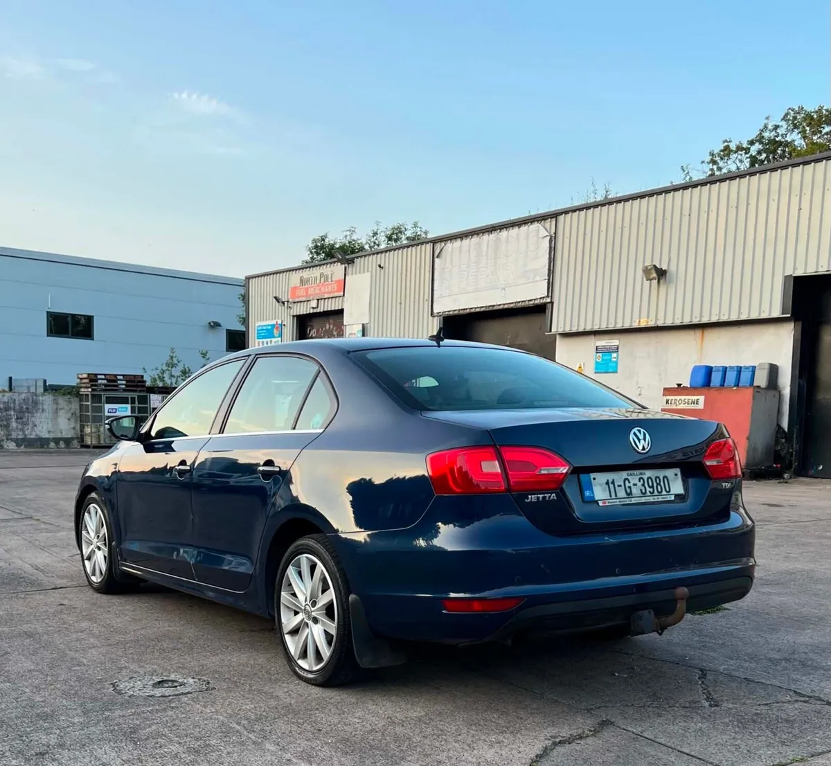Jetta 1.6 Diesel facelift 2011 With NCT and tax - Image 5