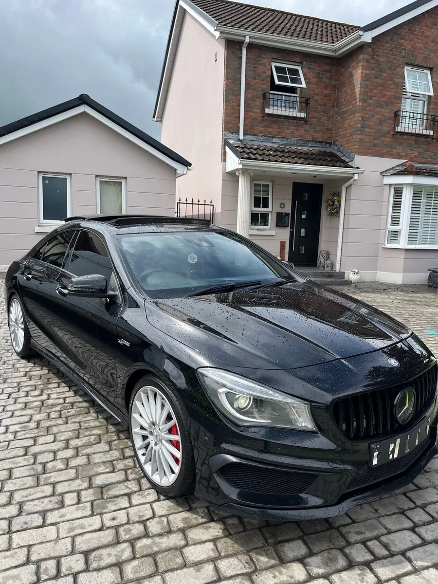 Mercedes CLA45 AMG - Image 2