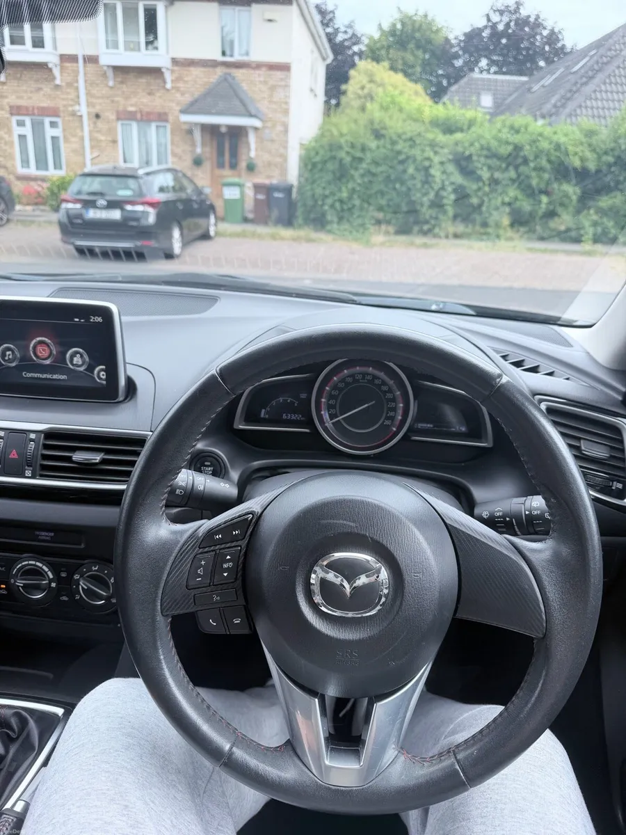 2015 Mazda 3 2.2D Manual Low mileage Fresh NCT - Image 5