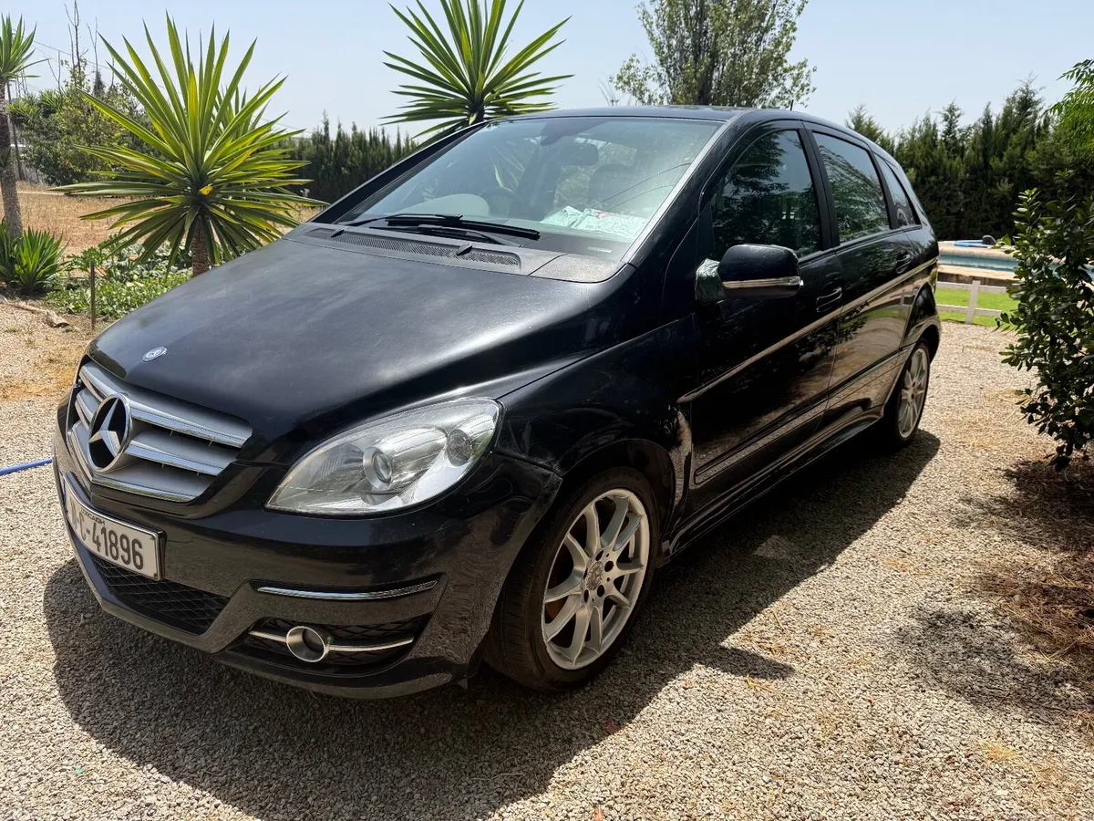 Mercedes-Benz B-Class 2010 - Image 4