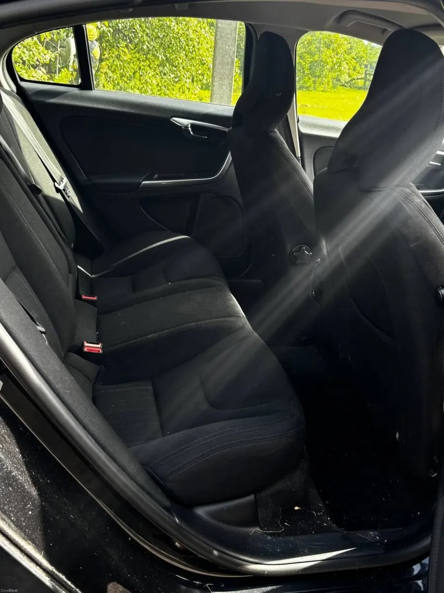 Volvo S60 2013 - Image 6