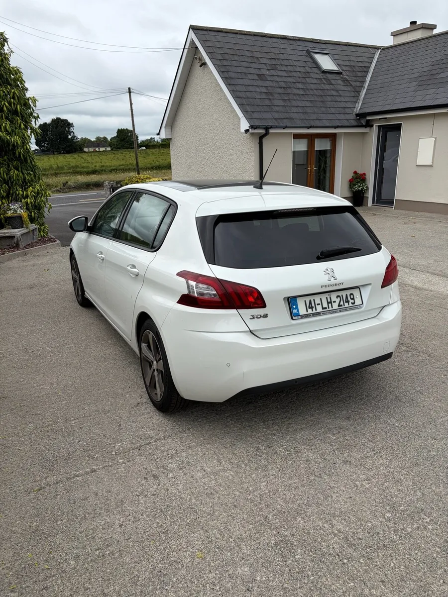 Peugeot 308 - Image 5