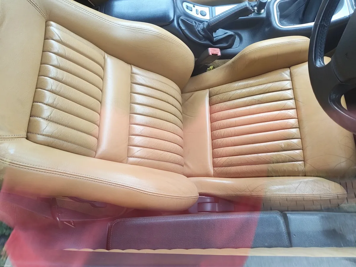 Alfa Romeo Spider - Image 5