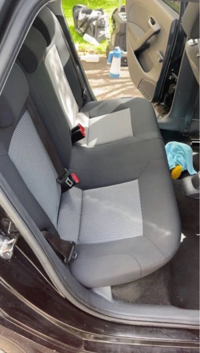 Low Mileage VW Polo - Image 5