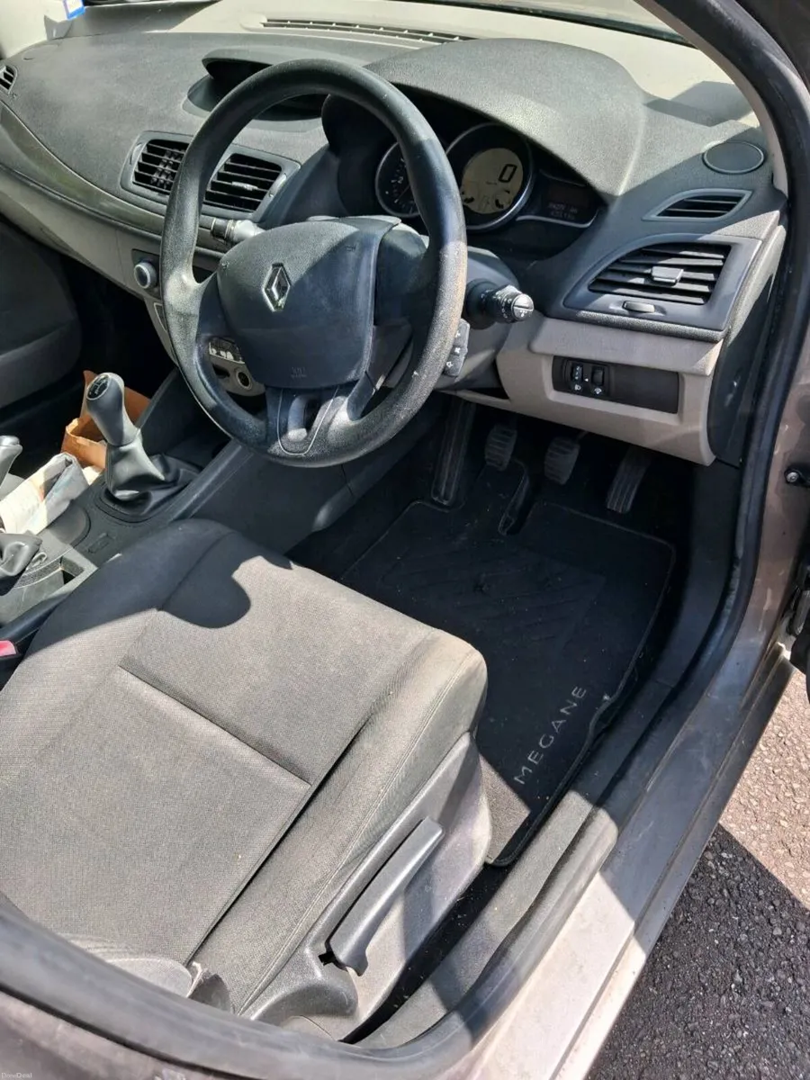 2012 Renault Megane 1.5 DCI - Image 6