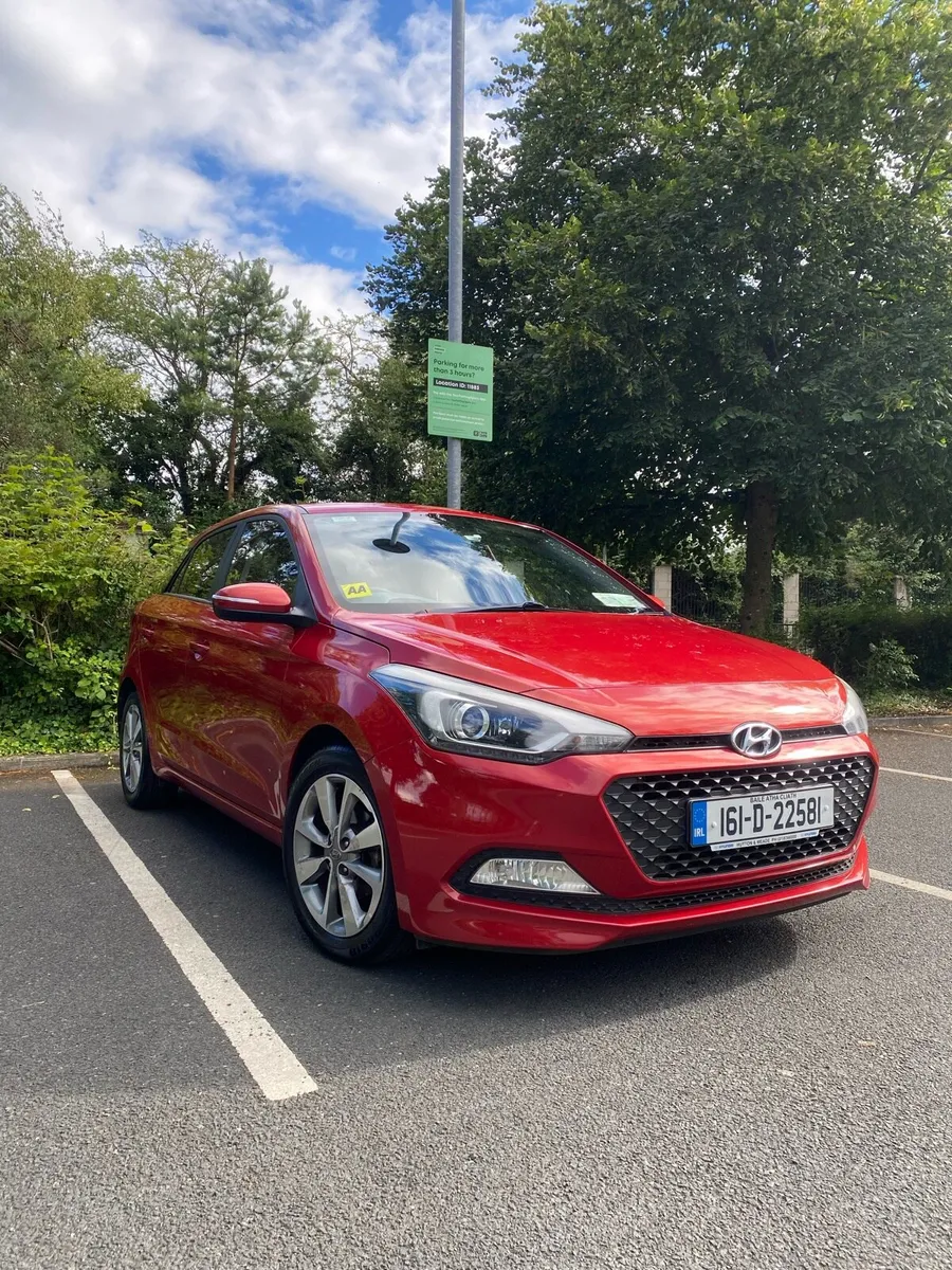 2016 Hyundai i20 Deluxe 5DR 1.2 Petrol - Image 1