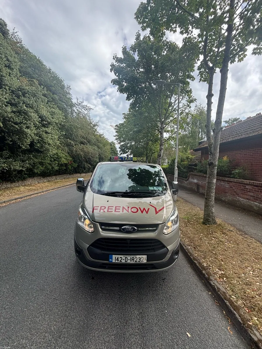 Ford Transit 2014 Taxi - Image 1