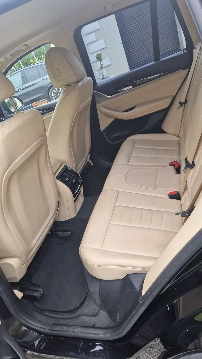 BMW X3 2019 - Image 2