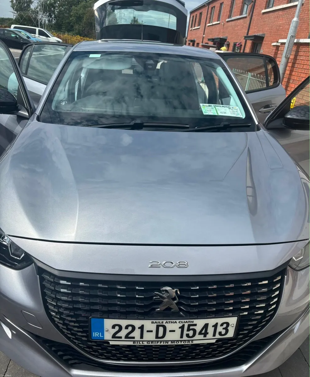 2022 Peugeot 208 - Image 5