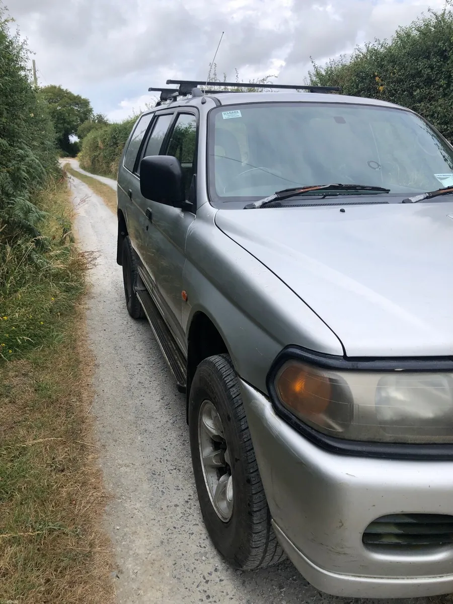 Mitsubishi Shogun Sport 2.5 L Diesel Manual - Image 2
