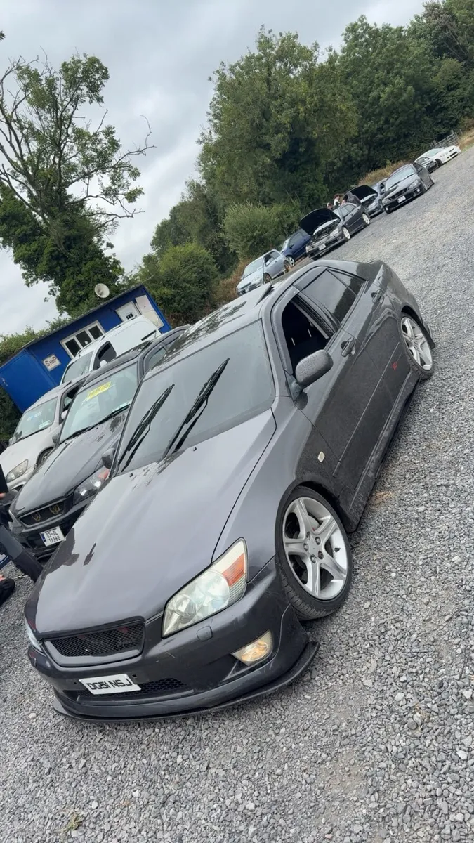 Lexus is200 - Image 3