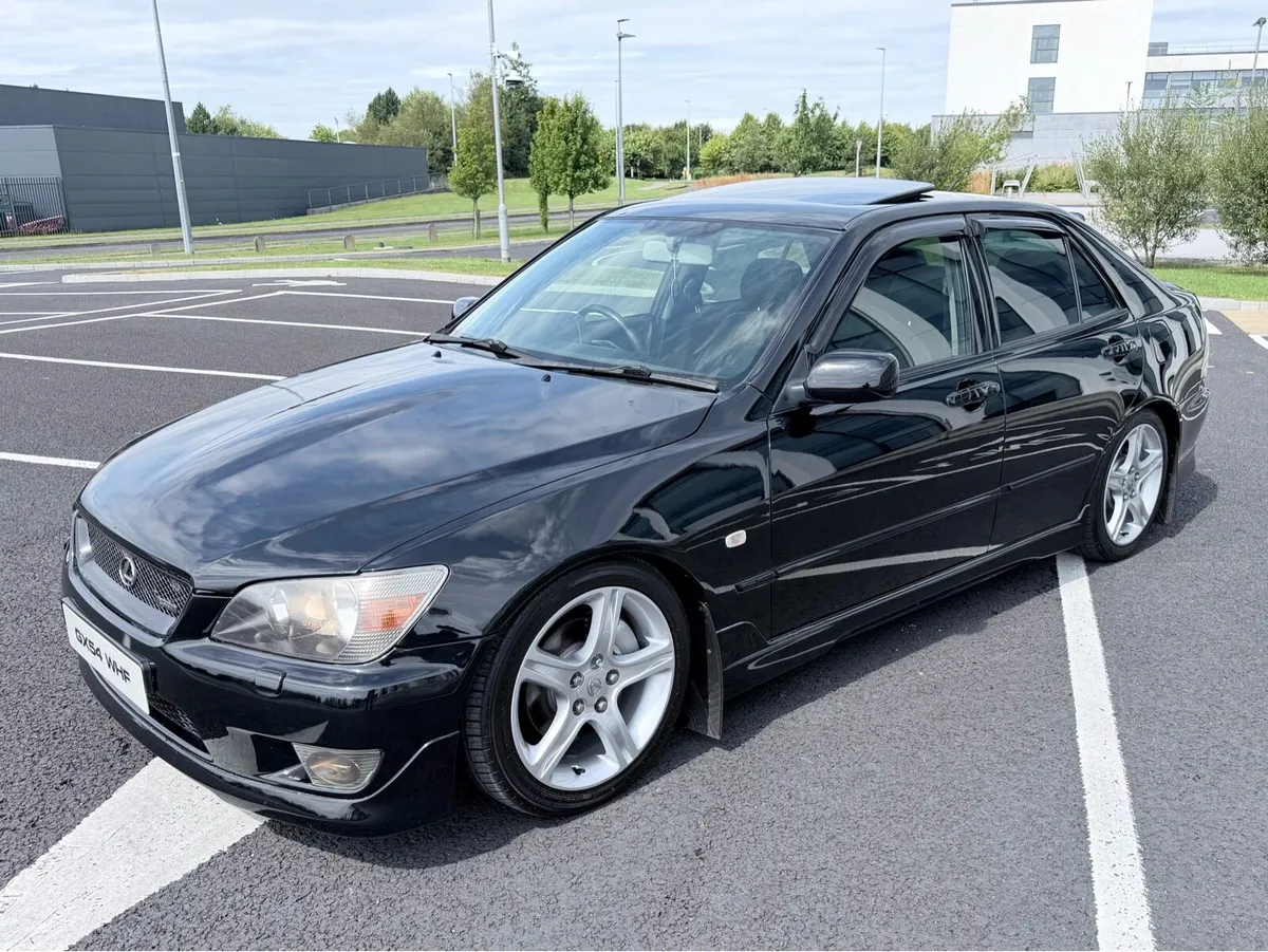 2004 is200 sport - Image 2