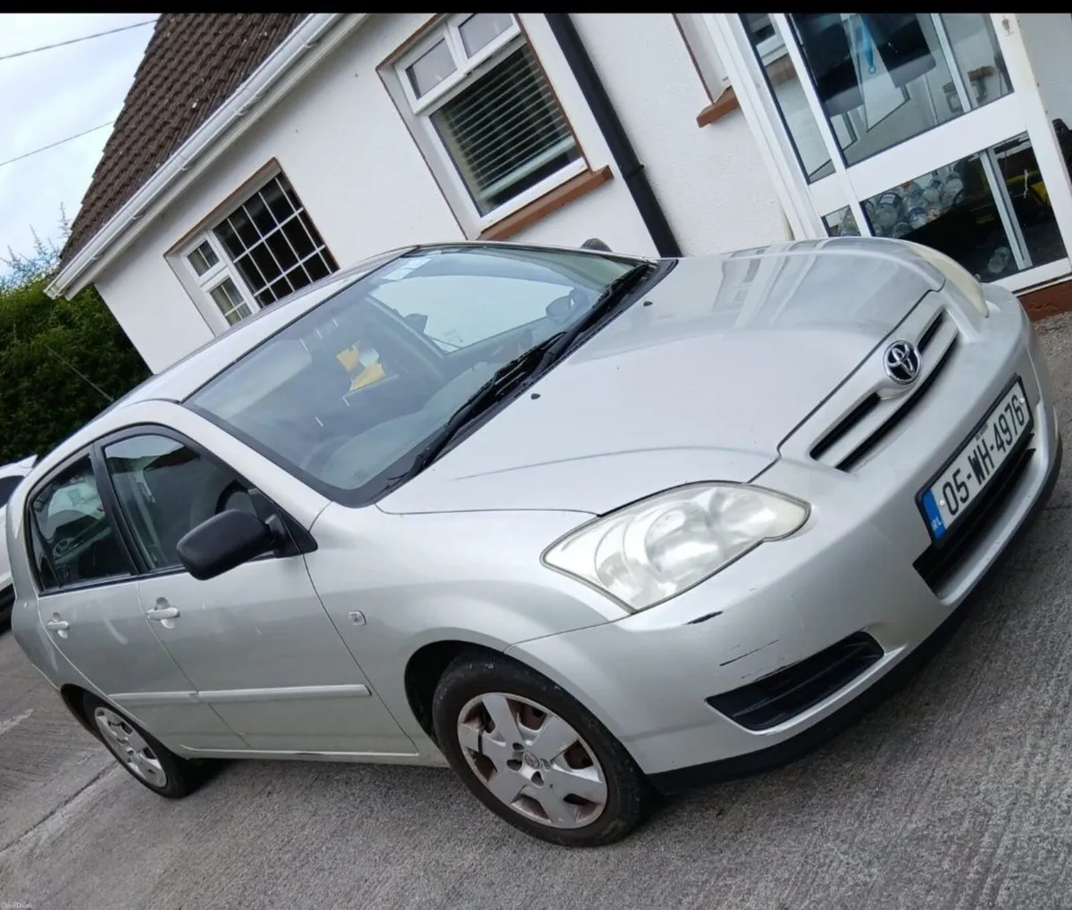 Toyota Corolla 2005 - Image 2