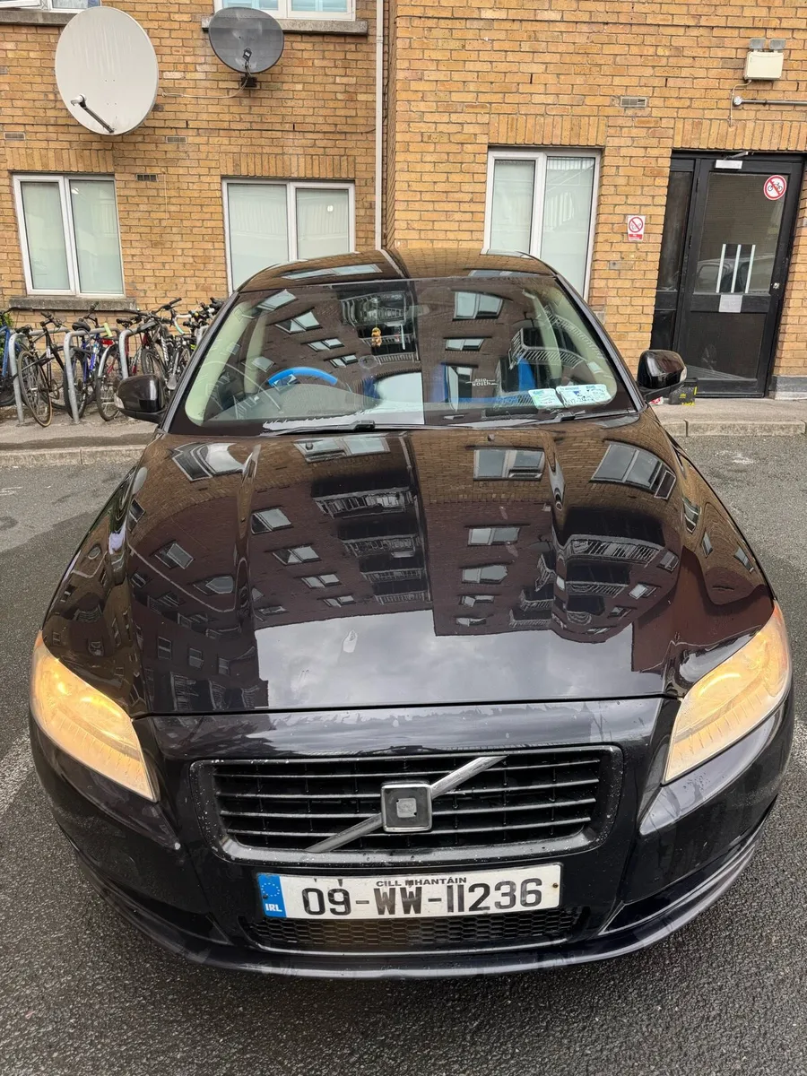 Car - Image 3