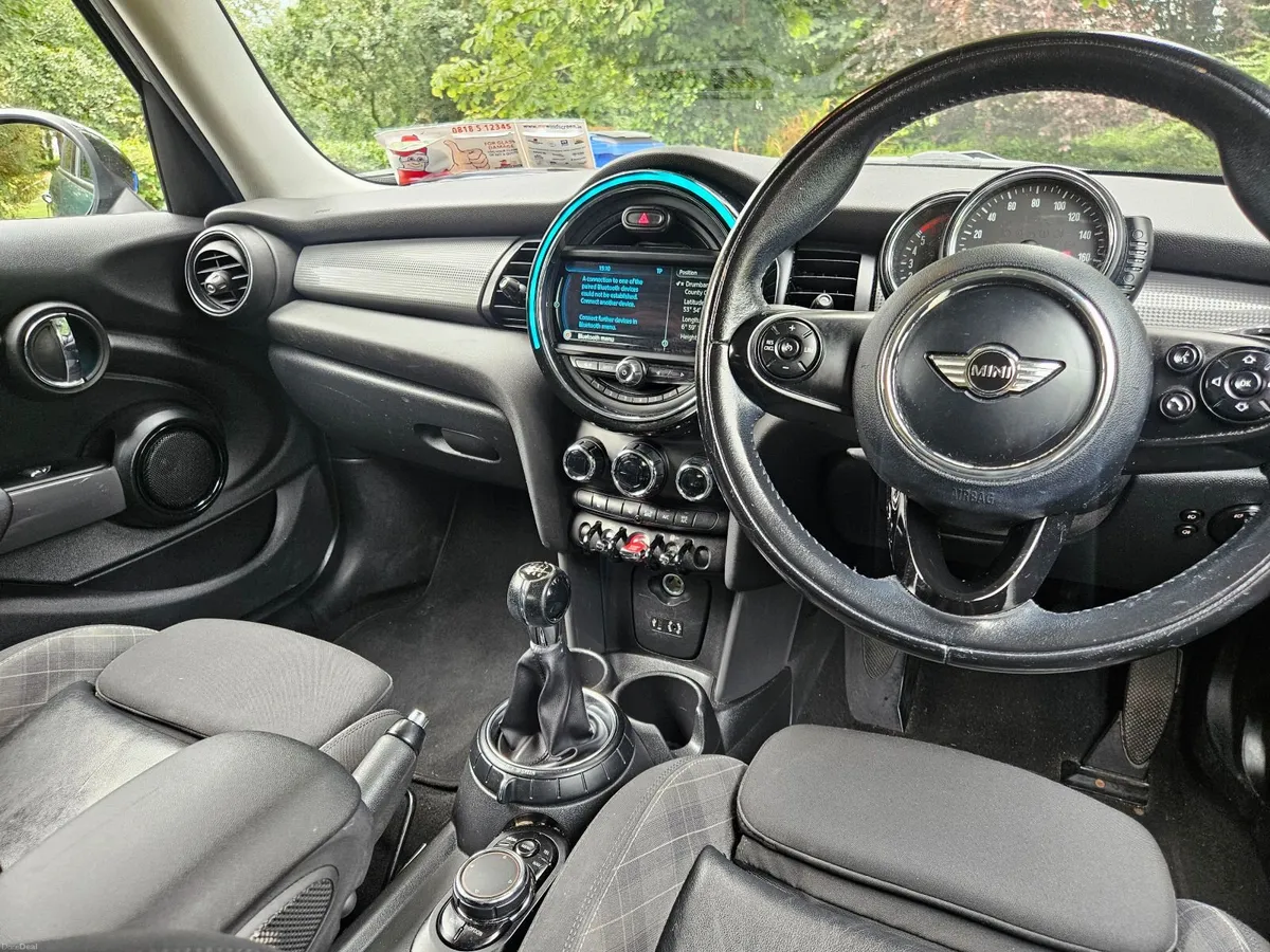 Mini Cooper 2015 - Image 3