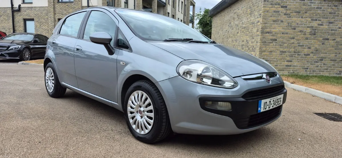2010 Fiat Punto Evo 1.4 MultiAir | 6-Speed | - Image 1