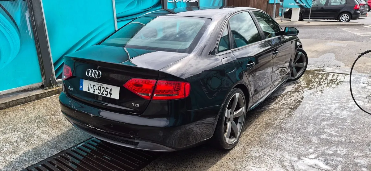 2011 A4 170BHP Black Edition - Image 3