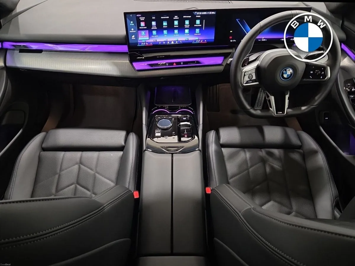 BMW i5 eDrive40 M Sport Pro Saloon - Image 4