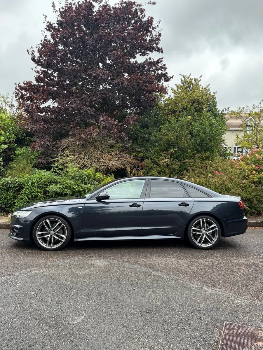 Audi A6 S-LINE BLK EDITION PLUS - Image 3