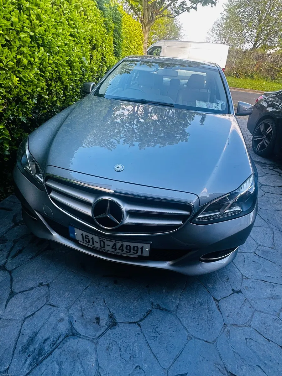 New NCT - 2015 Mercedes-Benz E300 BlueTEC Hybrid - Image 2