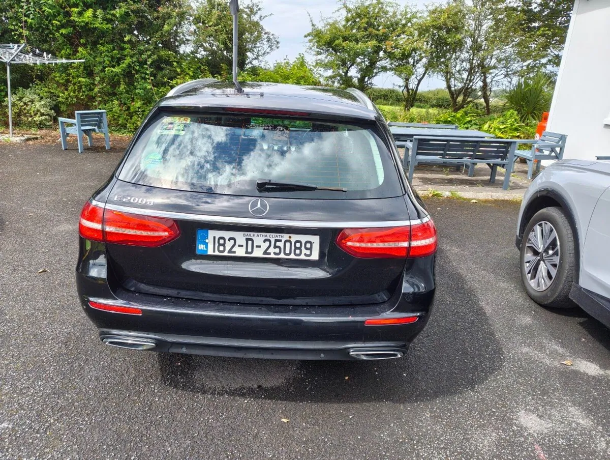 Mercedes-Benz E-Class 2018 - Image 3