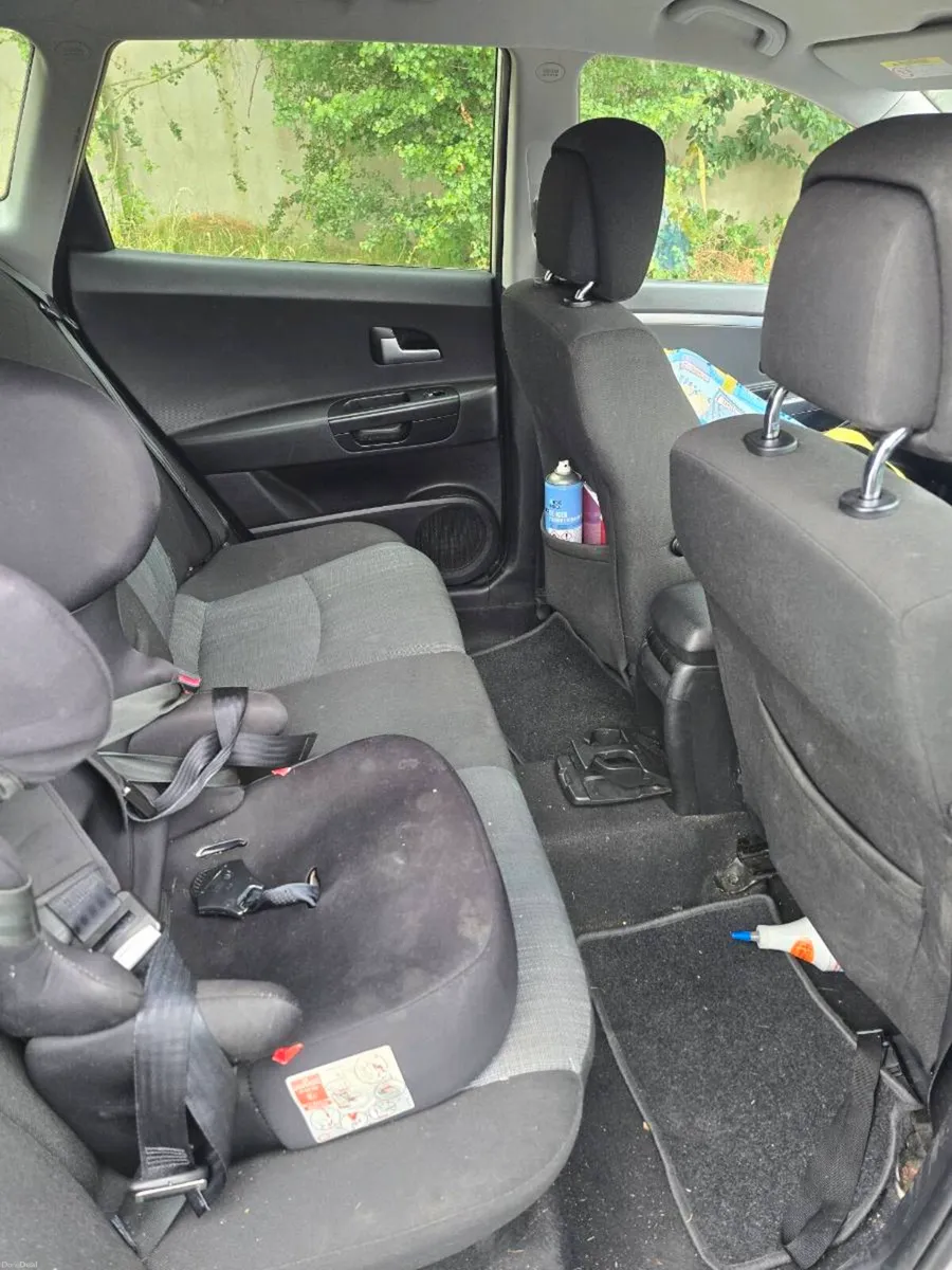 Kia ceed 2010 - Image 5