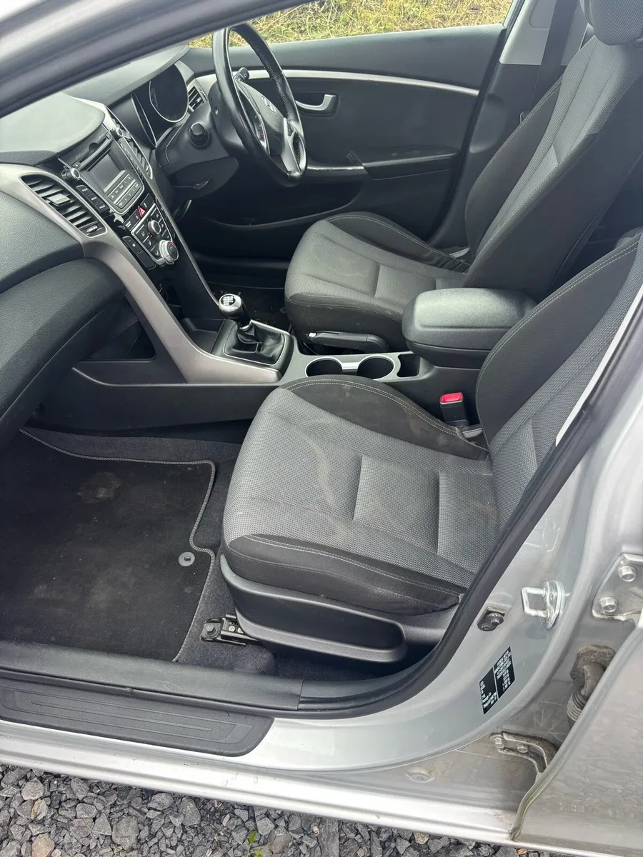 2014 (142) Hyundai i30 1.6 Diesel - Image 5