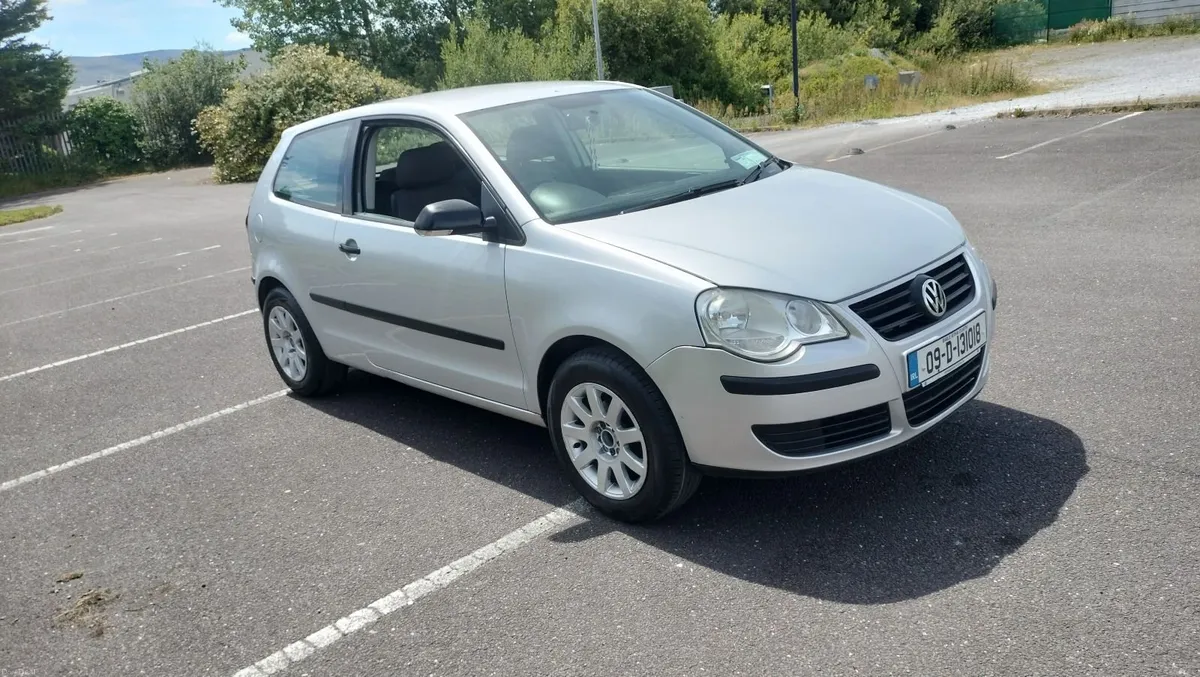 Volkswagen Polo 2009 - Image 1