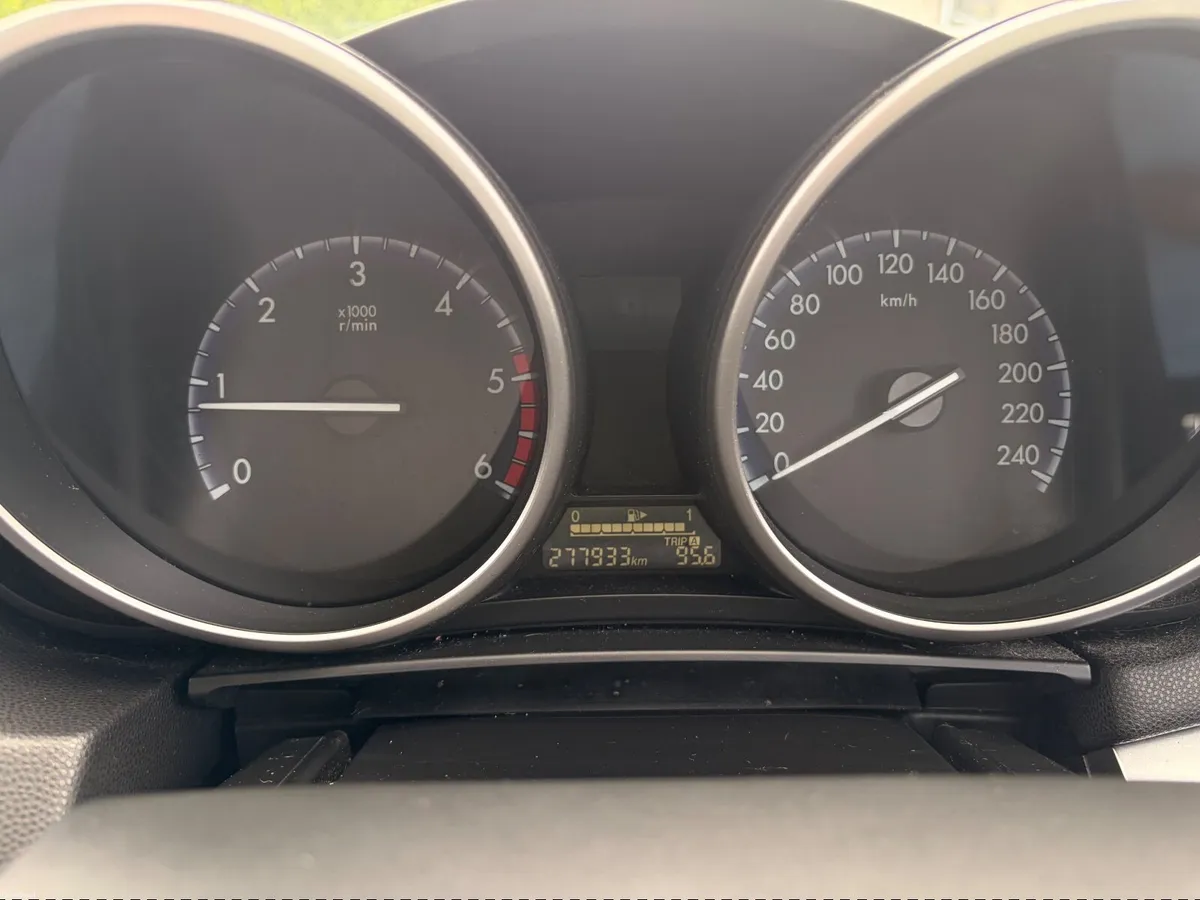 Mazda 3 Executive 2012 - Image 6