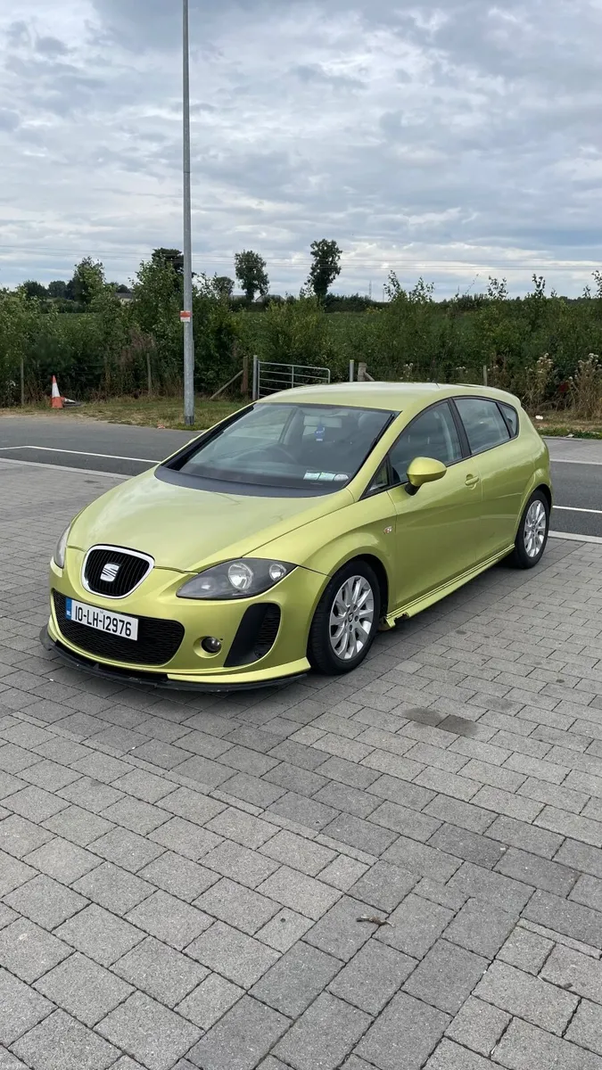 SEAT Leon 2010 1.6TDI - Image 1