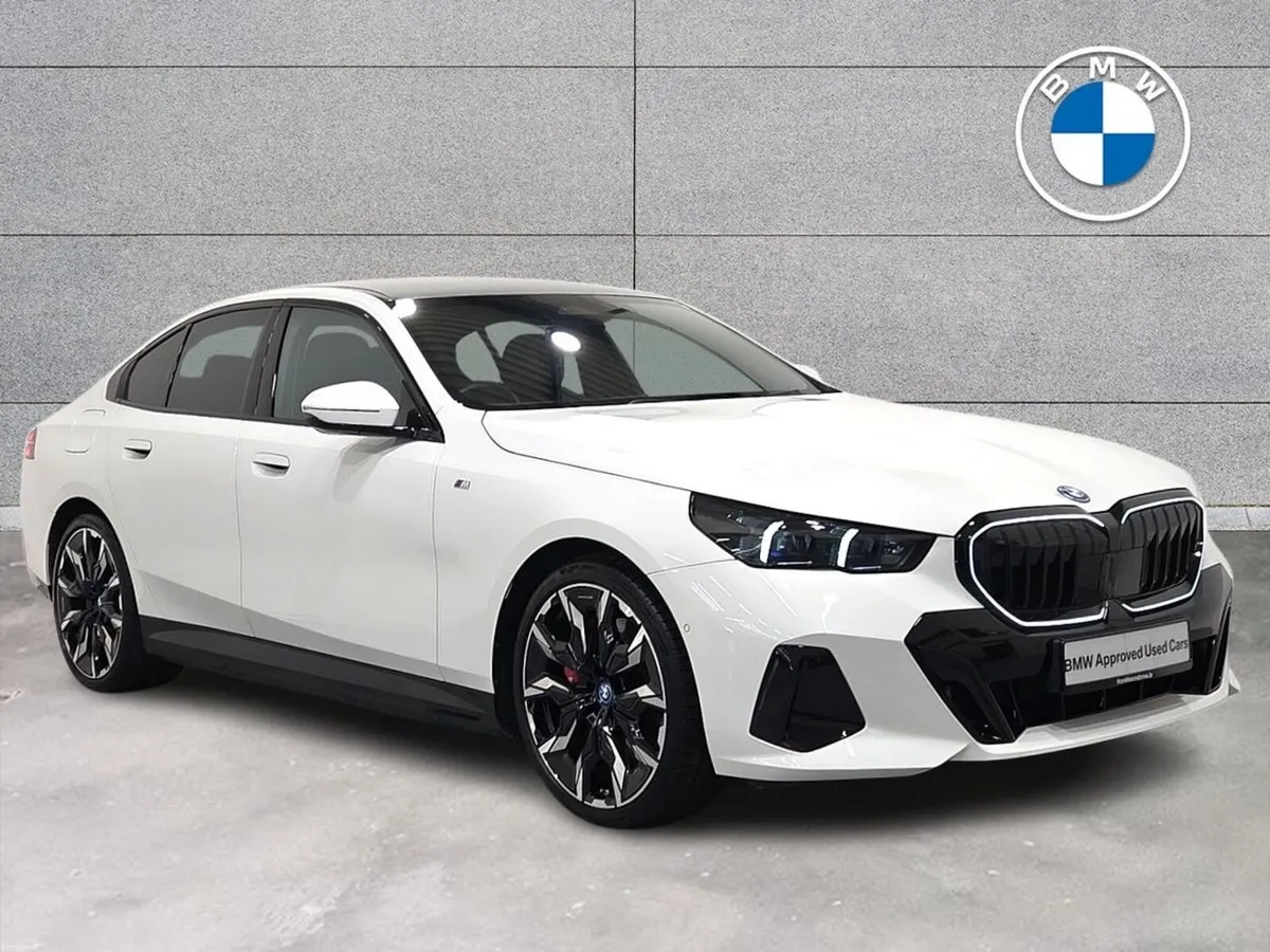 BMW 5-Series 550e xDrive M Sport Pro Saloon - Image 1
