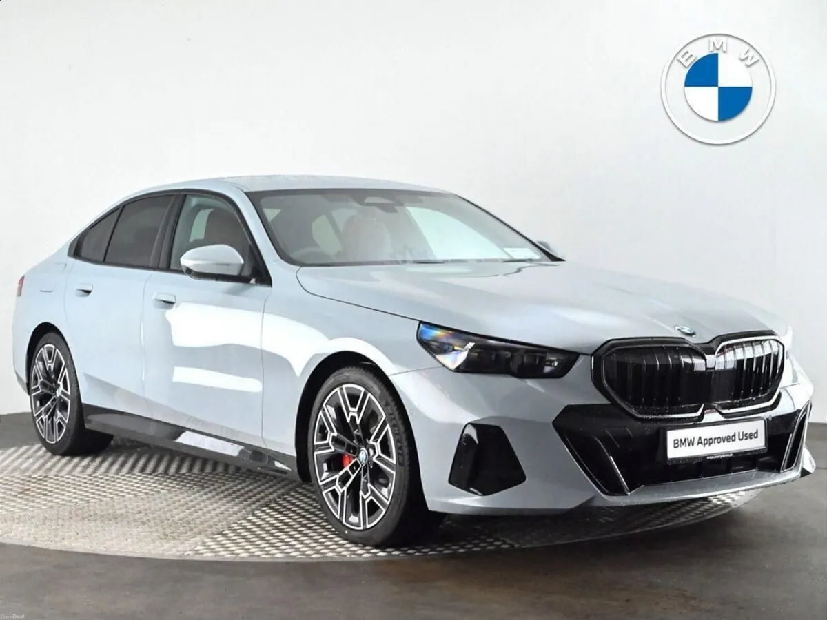 BMW 5-Series 520i M Sport Pro Saloon - Image 1