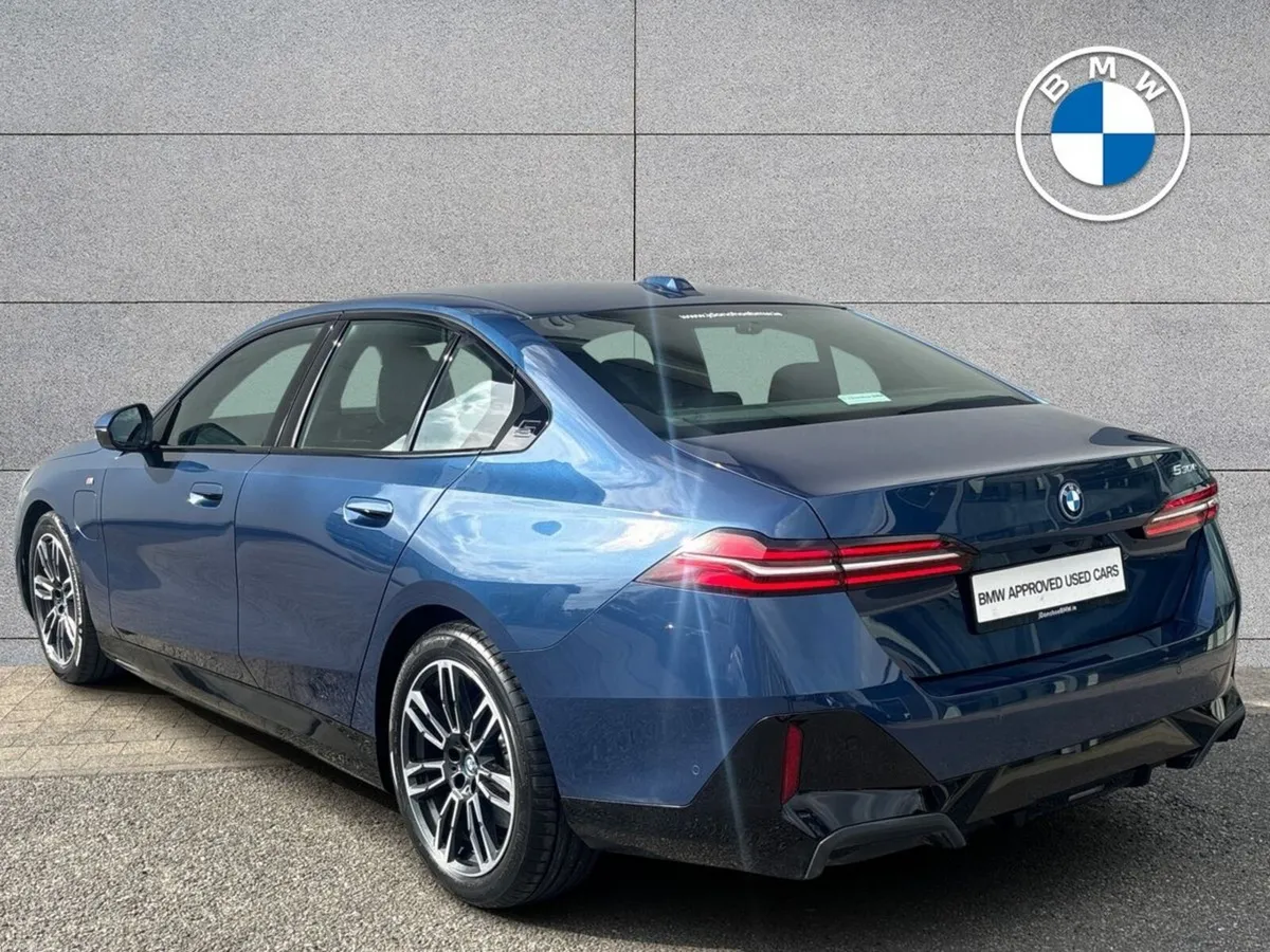 BMW 5-Series 530e M Sport Saloon - Image 2