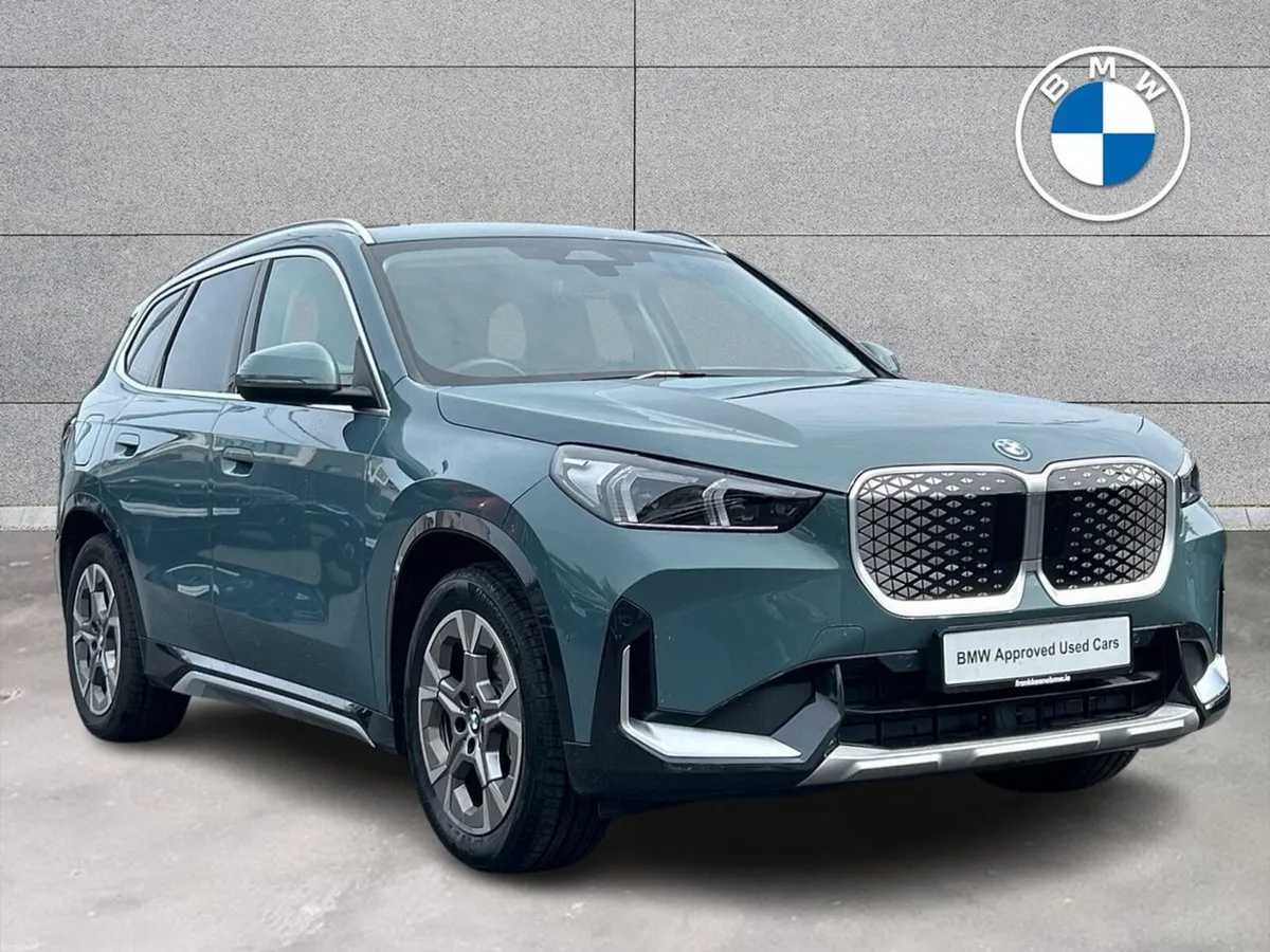 BMW iX1 eDrive20 xLine - Image 1