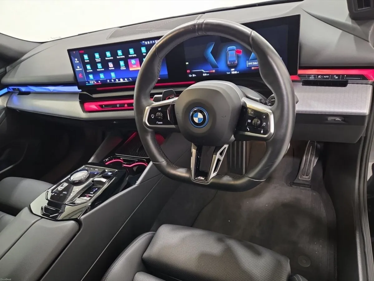BMW i5 eDrive40 M Sport Saloon - Image 6