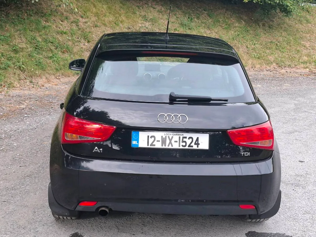 Car - Image 2