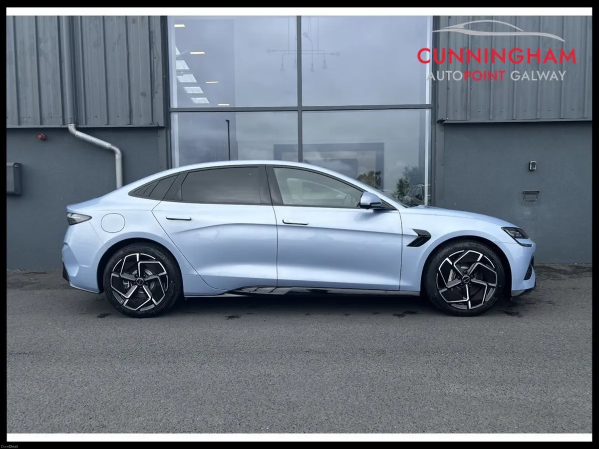 BYD SEAL Excellence AWD 530BHP - Image 3