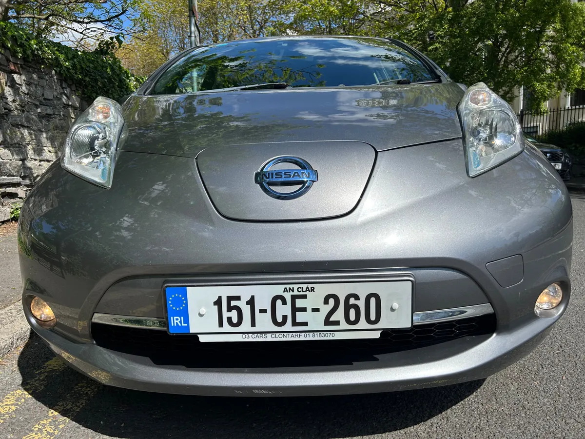 2015 NISSAN LEAF PARKING CAMREA NCT MAY 2027 - Image 2