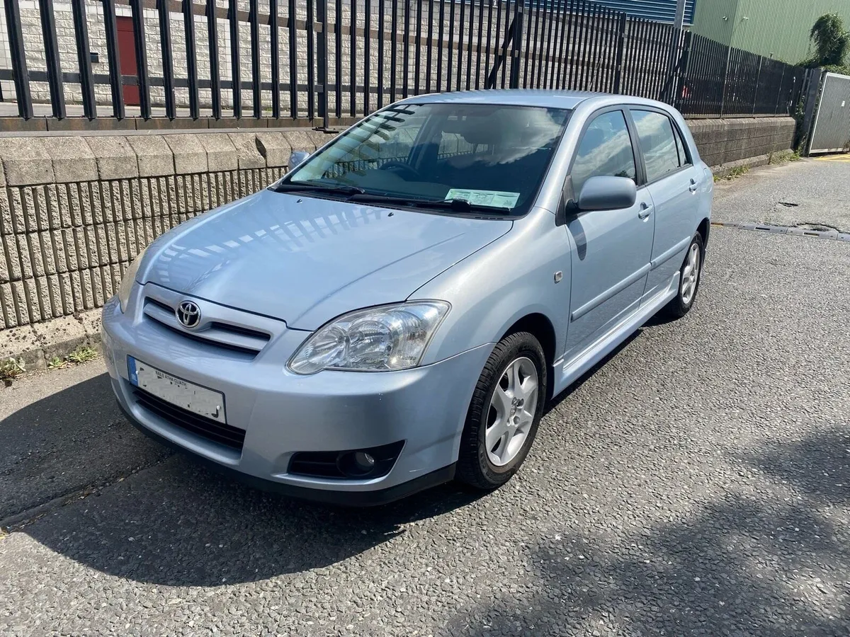 Toyota Corolla // 1.6 Automatic - Image 6