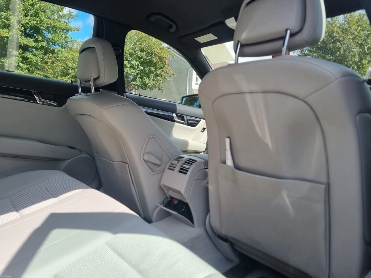 Mercedes-Benz C-Class 2011 AMG.*NCT 07-27 - Image 6