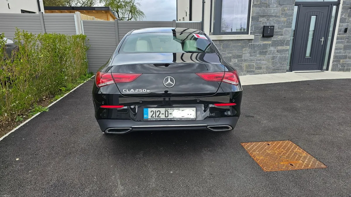 Mercedes-Benz CLA 2021 PHEV 250e progressive line - Image 3