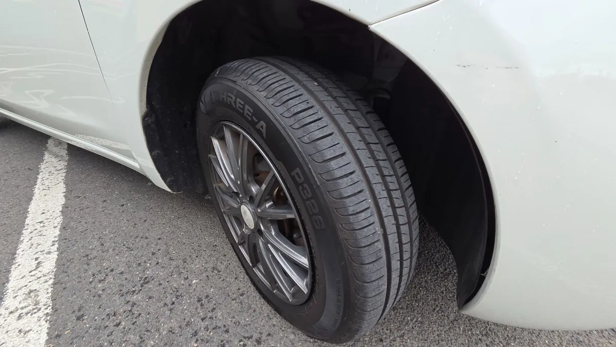 Nissan March 2016 - Image 4