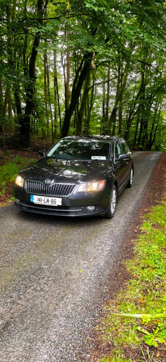 Skoda Superb 2014 - Image 1