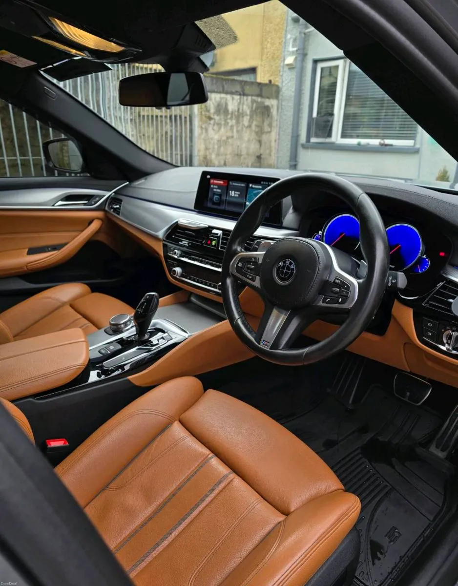 BMW 520D G31 M SPORT - Image 5
