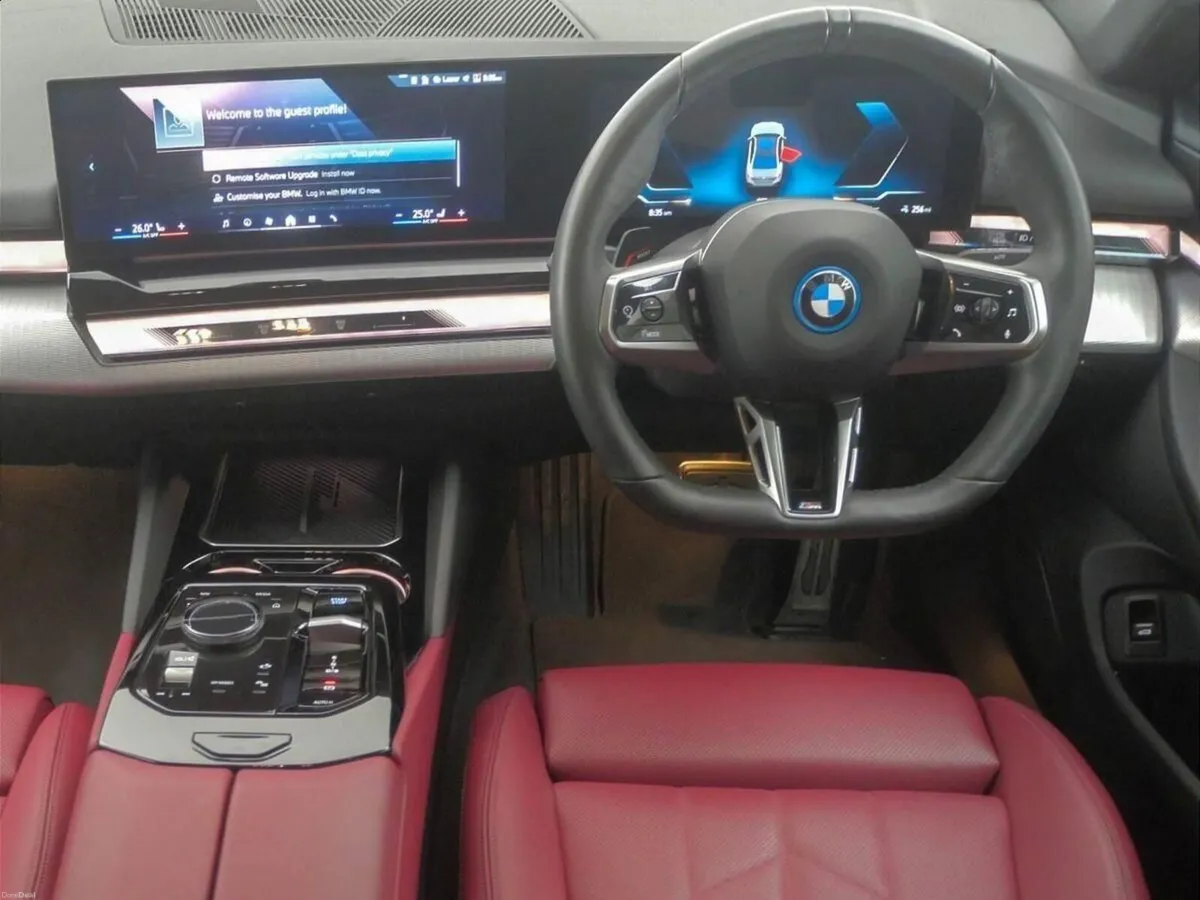 BMW i5 eDrive40 M Sport Saloon - Image 5
